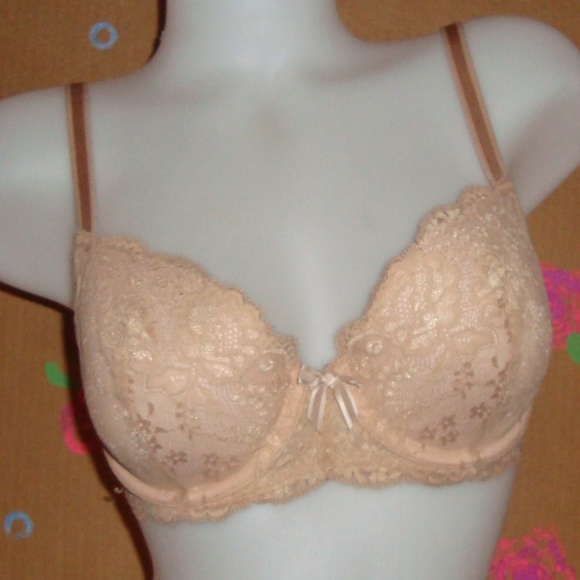 Victoria's Secret Other - Victoria's Secret Angels Underwire Bra - Nude 34D